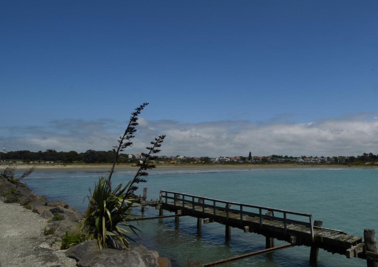 The Sanctuary Beach Side And Spa Timaru Exterior foto